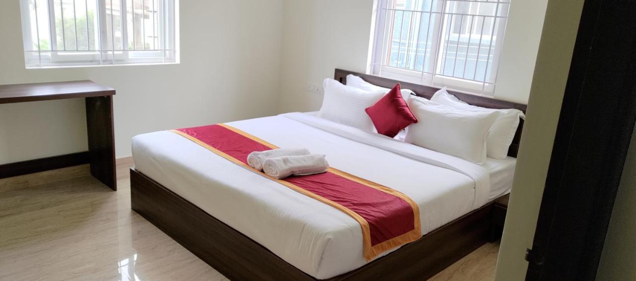 Hotel Bangalore Airport Inn, Near Kempegowda Airport, Airport Pickup & Drop Available 24X7 Devanahalli ภายนอก รูปภาพ