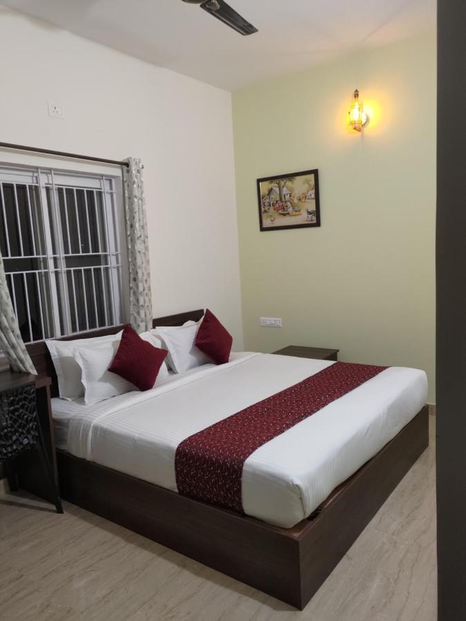 Hotel Bangalore Airport Inn, Near Kempegowda Airport, Airport Pickup & Drop Available 24X7 Devanahalli ภายนอก รูปภาพ